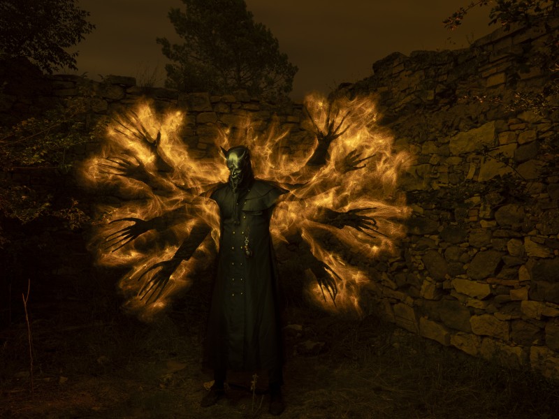 Viernes 4 y Sábado 5 de Julio, Taller fotografía nocturna y pintura de luz en Manresa. - Imagen 17